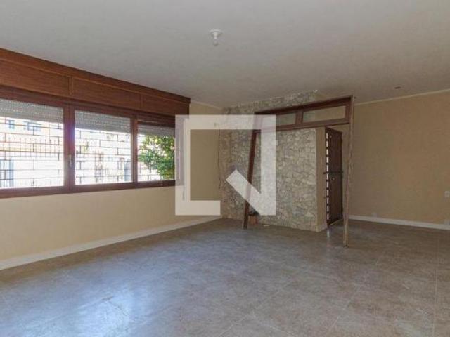Casa à Venda Jardim Lindóia, 5 Quartos, 180 m² Porto Alegre