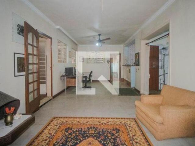 Casa à Venda Jardim Lindóia, 5 Quartos, 411 m² Porto Alegre