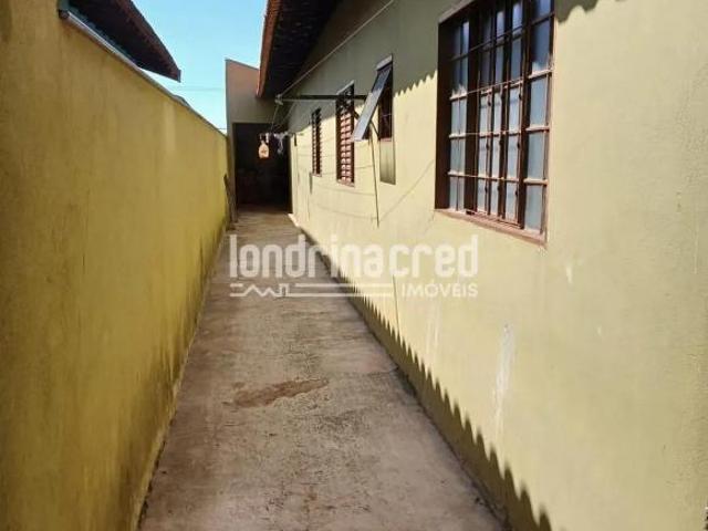 Casa à venda, Jardim Paraiso, Bela Vista do Paraíso, com dois dormitórios, sala, cozinha, banheiro