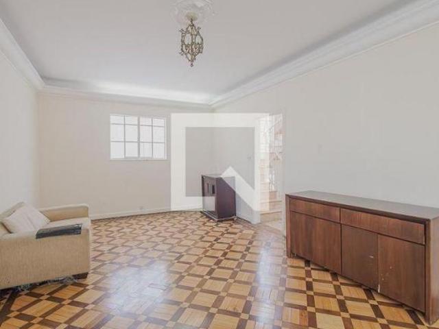 Casa à Venda Jardim Paulista, 5 Quartos, 380 m² São Paulo
