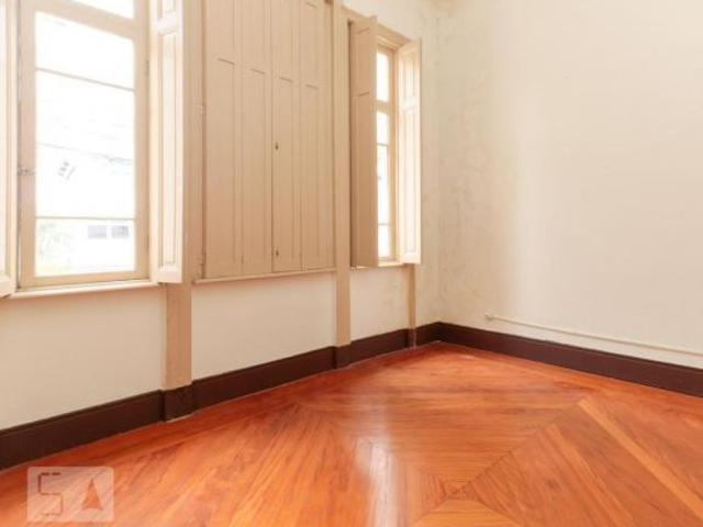 Casa à Venda Jardim Paulista, 9 Quartos, 216 m² São Paulo