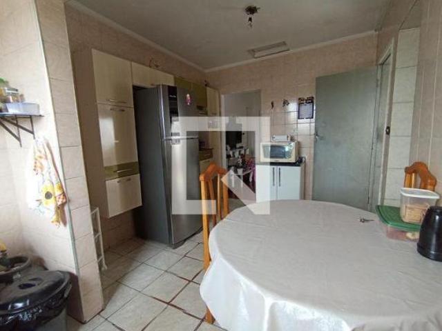 Casa à Venda Jardim Peri, 5 Quartos, 100 m² São Paulo
