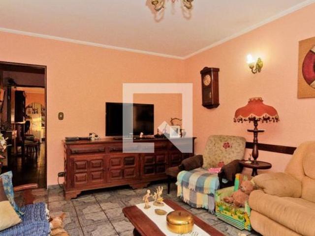Casa à Venda Jardim Peri, 5 Quartos, 206 m2