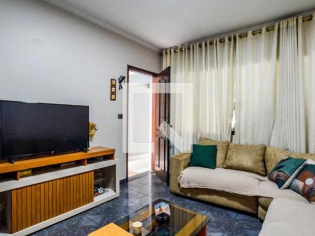 Casa à Venda Jardim Rina, 3 Quartos, 200 m2