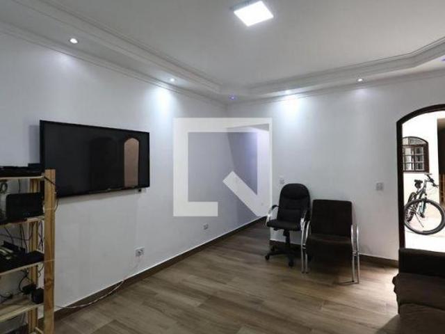 Casa à Venda Jardim Rina, 3 Quartos, 205 m² Santo André