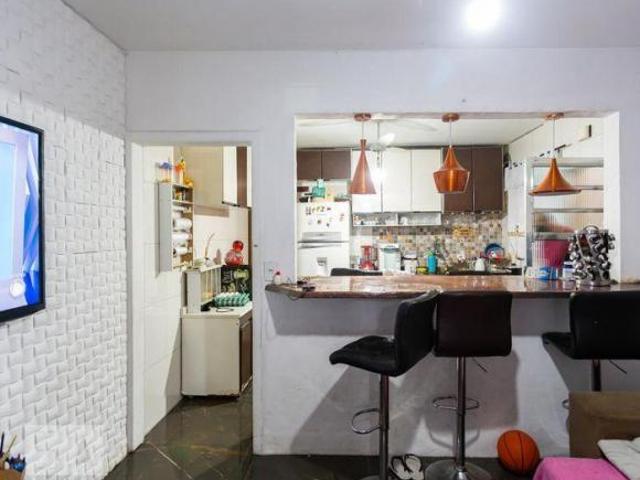 Casa à Venda Jardim Roberto, 2 Quartos, 125 m² Osasco