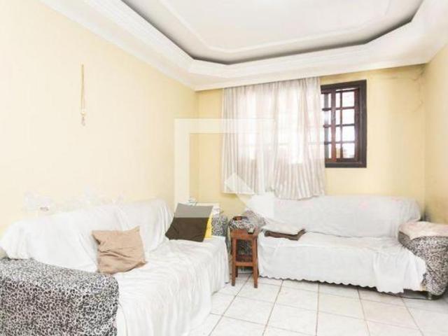 Casa à Venda Jardim Sao Vicente, 4 Quartos, 180 m² São Paulo