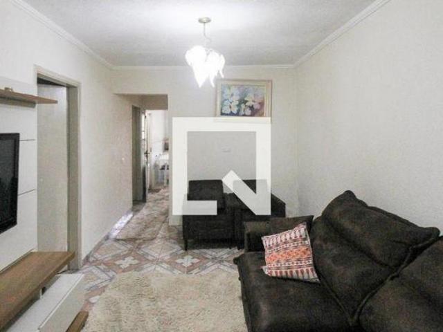 Casa à Venda Jardim Santa Adelia, 2 Quartos, 180 m² São Paulo