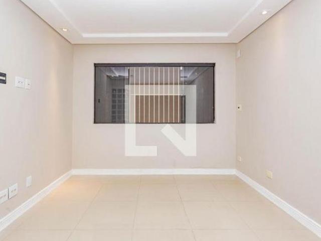 Casa à Venda Jardim Santa Emília, 4 Quartos, 216 m² São Paulo