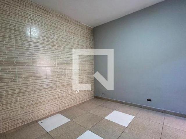 Casa à Venda Jardim Santa Emília, 2 Quartos, 100 m² São Paulo