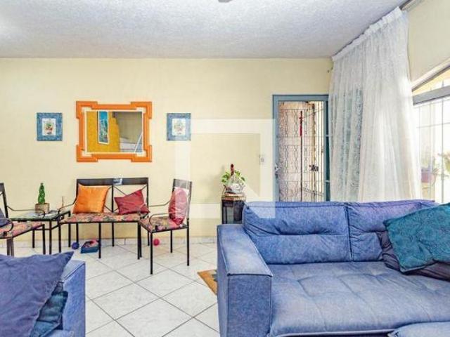 Casa à Venda Jardim Santa Emília, 3 Quartos, 165 m² São Paulo