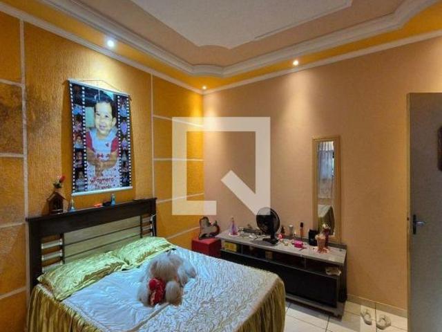 Casa à Venda Jardim Santa Lúcia, 3 Quartos, 488 m2