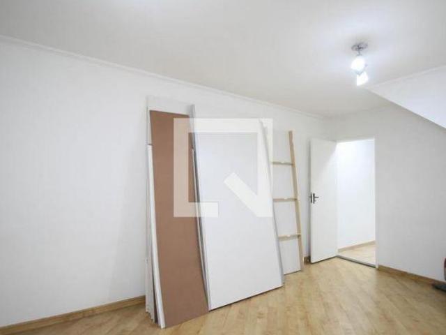 Casa à Venda Jardim Taboão, 3 Quartos, 123 m² São Paulo