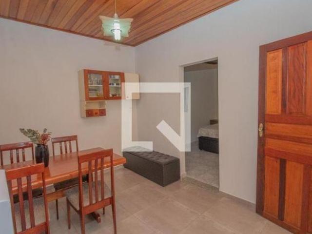 Casa à Venda Jardim Teresa, 3 Quartos, 240 m2
