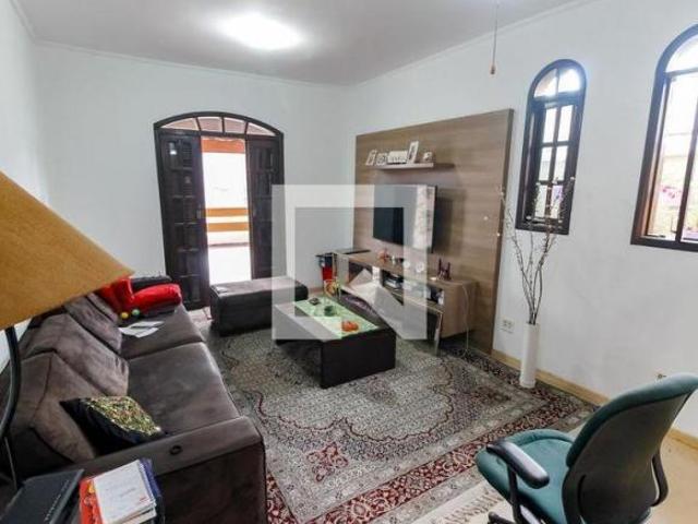 Casa à Venda Jardim Umuarama, 3 Quartos, 200 m² São Paulo