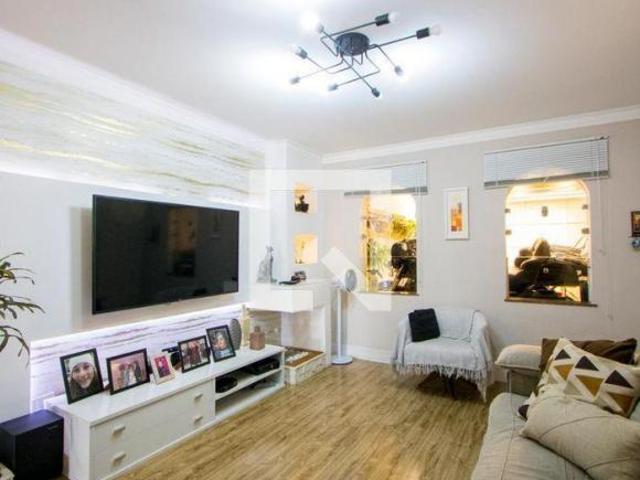 Casa à Venda Jardim, 2 Quartos, 200 m² Santo André