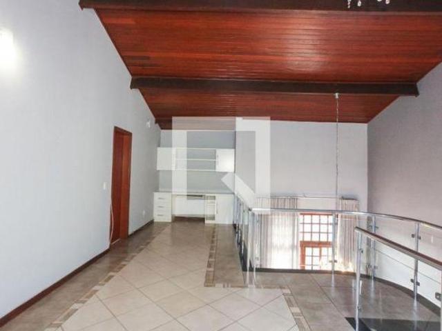 Casa à Venda Olaria, 3 Quartos, 405 m² Contagem