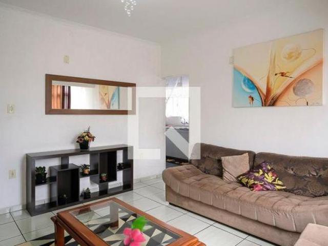 Casa à Venda Olímpico, 2 Quartos, 481 m2