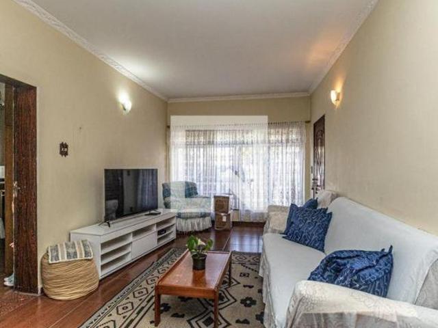 Casa à Venda Olímpico, 4 Quartos, 249 m2