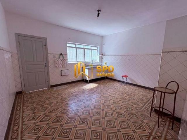 Casa à Venda ou Locação no Brooklin | 180 m² de Terreno | 2 Quartos | 1 Vaga