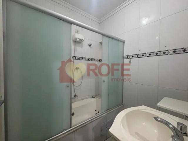 Casa a venda ou locação com 3 dormitórios sendo 2 suítes 2 vagas campo belo