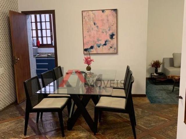 Casa à venda ou para locação no Santo Antônio, Belo Horizonte