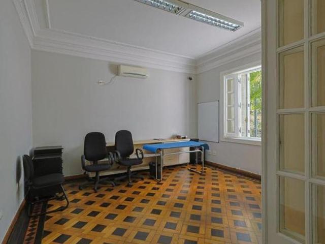 Casa à Venda Lourdes, 4 Quartos, 400 m2