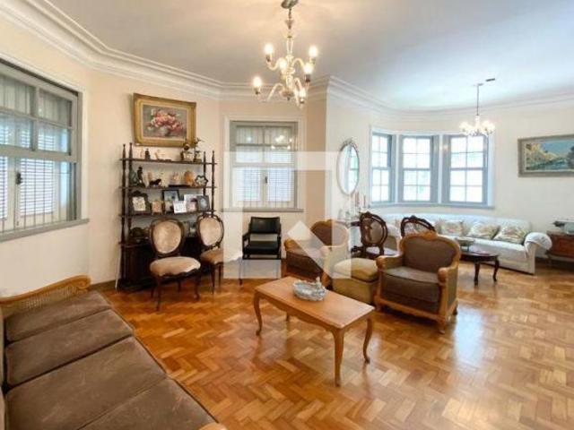 Casa à Venda Lourdes, 6 Quartos, 600 m² Belo Horizonte