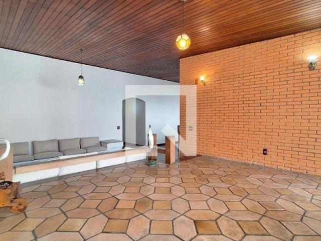 Casa à Venda Lapa, 4 Quartos, 600 m2