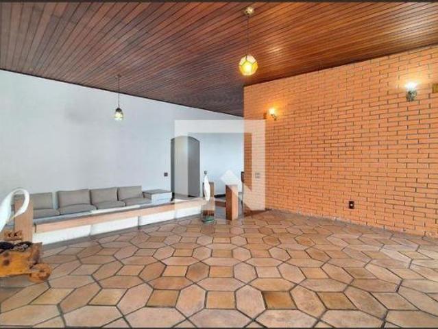 Casa à Venda Lapa, 4 Quartos, 600 m² São Paulo