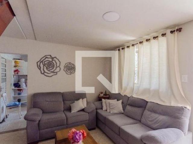 Casa à Venda Liberdade, 2 Quartos, 100 m² São Paulo