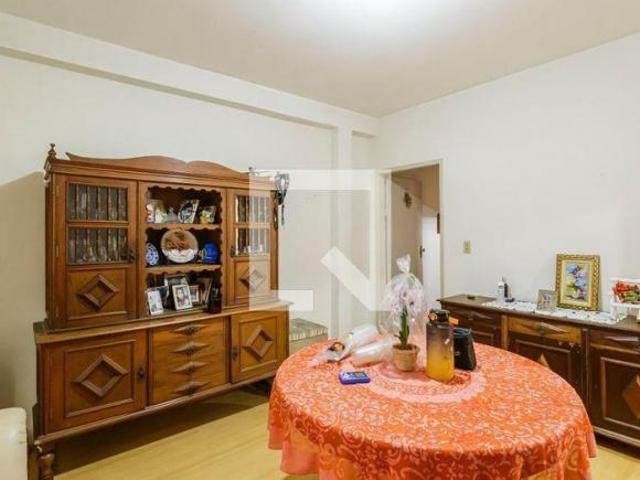 Casa à Venda Moema, 3 Quartos, 500 m² São Paulo