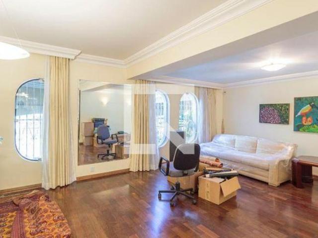 Casa à Venda Moema, 4 Quartos, 248 m² São Paulo