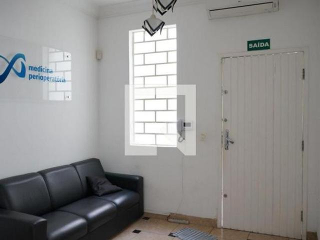 Casa à Venda Mooca, 7 Quartos, 240 m2