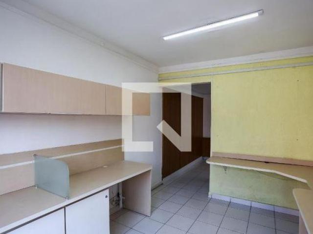 Casa à Venda Morumbi, 4 Quartos, 250 m² São Paulo
