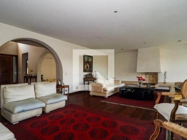 Casa à Venda Morumbi, 5 Quartos, 985 m2