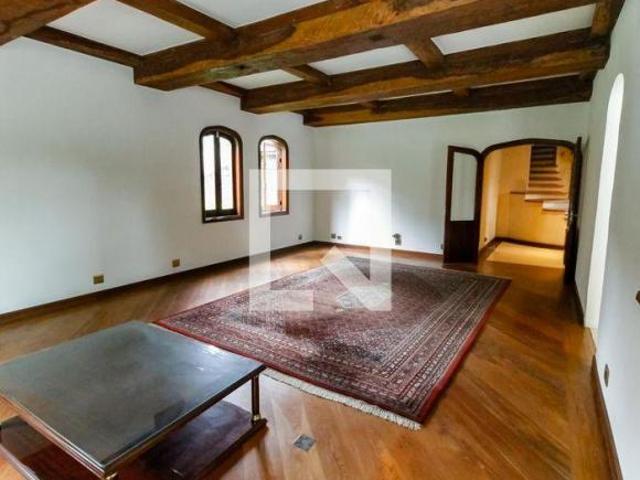 Casa à Venda Morumbi, 7 Quartos, 984 m² São Paulo