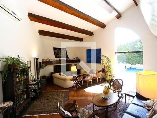 Casa à Venda Morumbi, 3 Quartos, 400 m² São Paulo