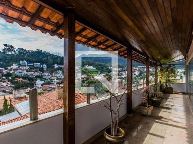 Casa à Venda Mangabeiras, 5 Quartos, 665 m² Belo Horizonte