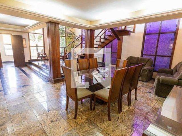 Casa à Venda Maria Virgínia, 6 Quartos, 474 m² Belo Horizonte