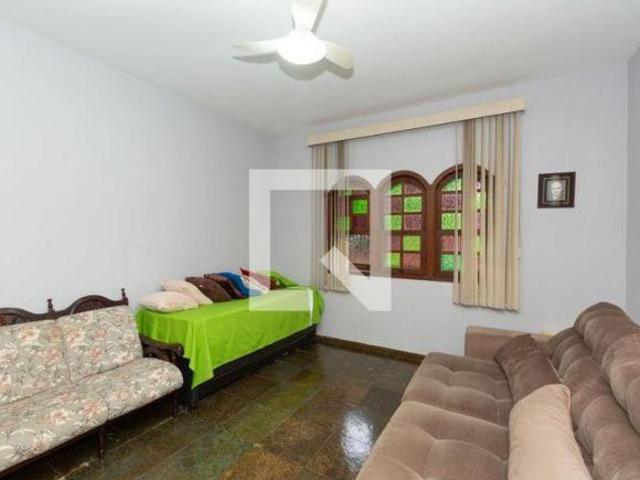 Casa à Venda Minas Brasil, 4 Quartos, 360 m² Belo Horizonte