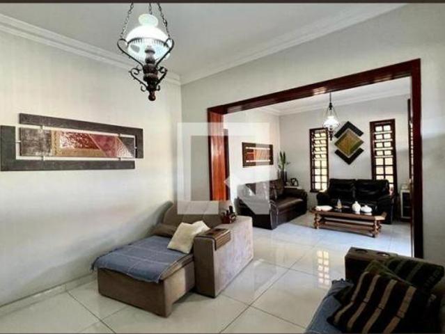 Casa à Venda Nova Vista, 4 Quartos, 482 m² Belo Horizonte