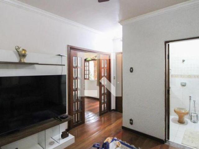 Casa à Venda Nova Cachoeirinha, 3 Quartos, 500 m² Belo Horizonte