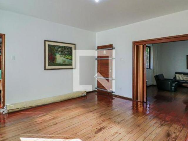 Casa à Venda Nova Floresta, 6 Quartos, 493 m² Belo Horizonte
