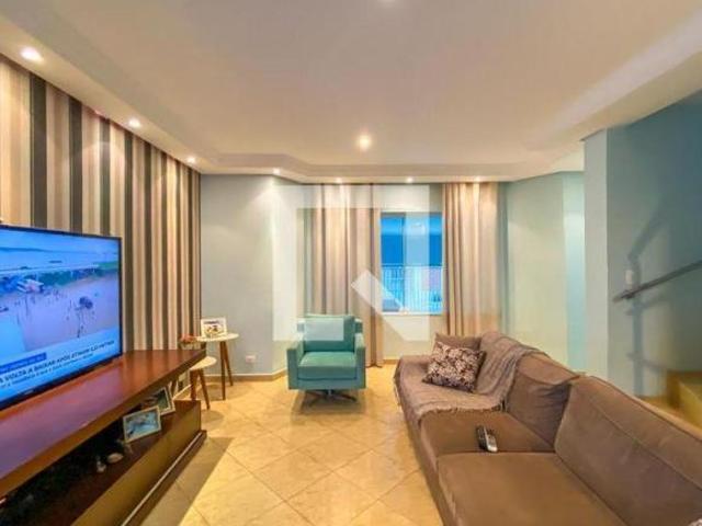 Casa à Venda Nova Petrópolis, 3 Quartos, 177 m² São Bernardo do Campo