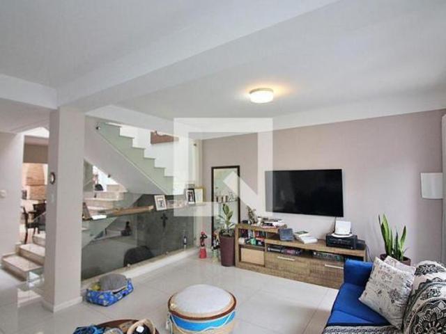 Casa à Venda Nova Petrópolis, 3 Quartos, 200 m2