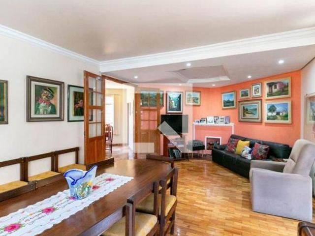 Casa à Venda Nova Suíssa, 7 Quartos, 340 m2