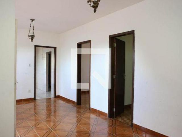 Casa à Venda Novo Glória, 3 Quartos, 110 m2