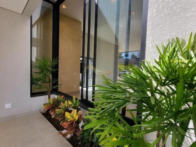 CASA A VENDA NO CONDOMÍNIO VILLA SAPEZAL EM INDAIATUBA NO INTERIOR DE SÃO PAULO