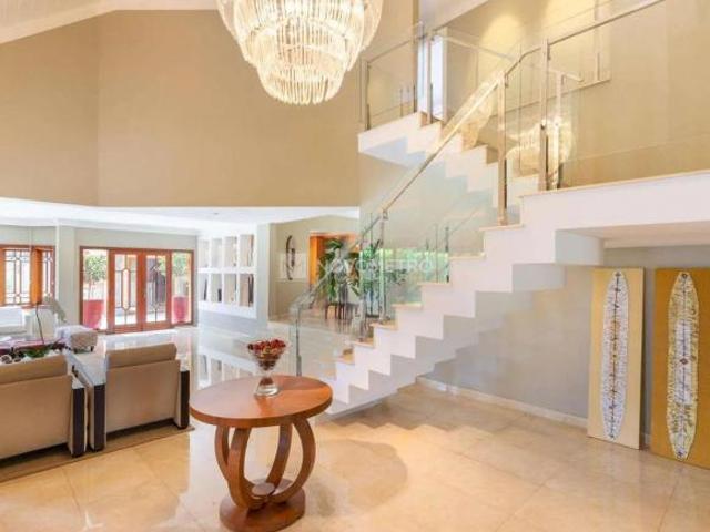 Casa à Venda no Condomínio Village Visconde de Itamaracá Valinhos 4 Suítes, Piscina e Gourmet